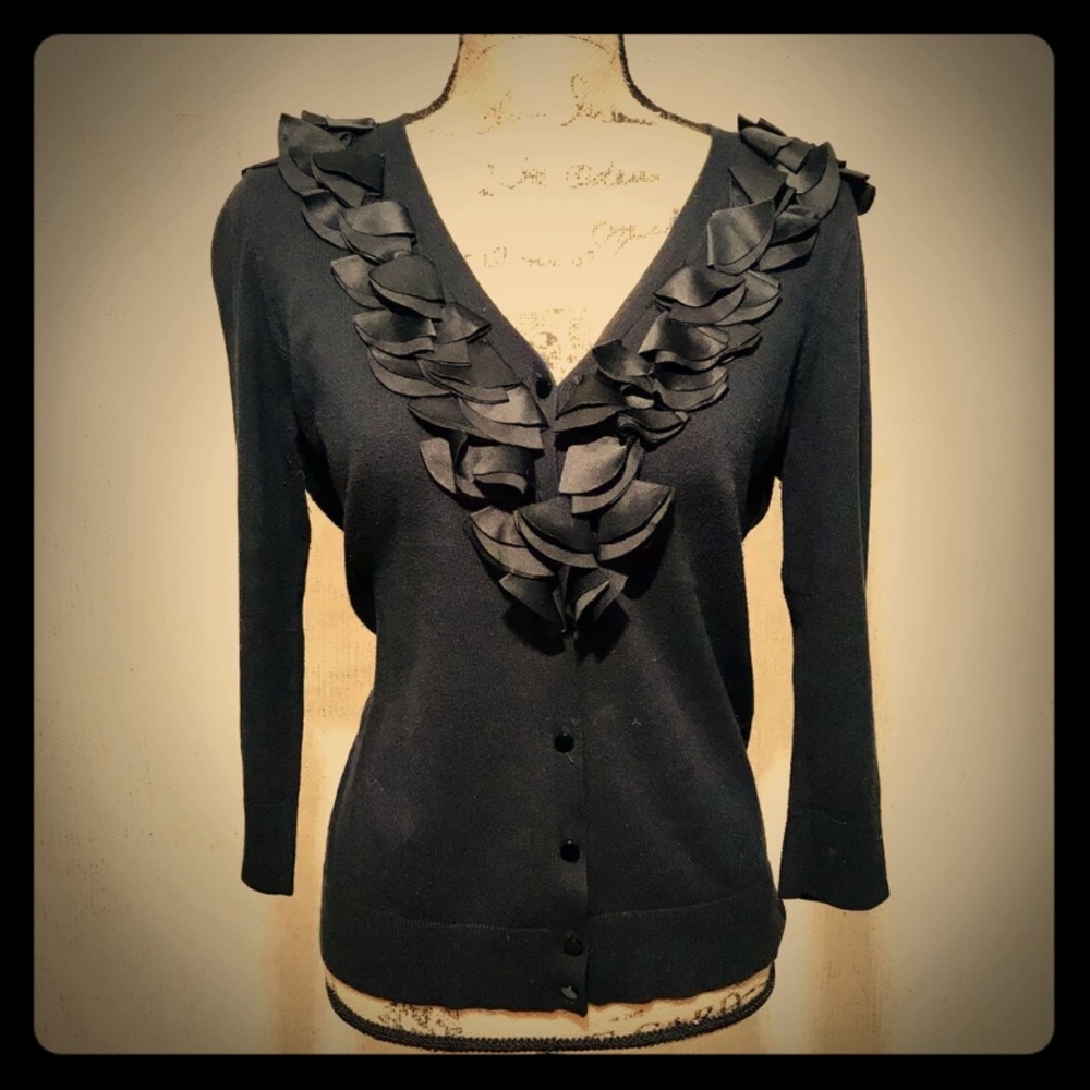 🌺 SWEATERWORKS 🌺 Fancy Black Pedal Trim Cardigan